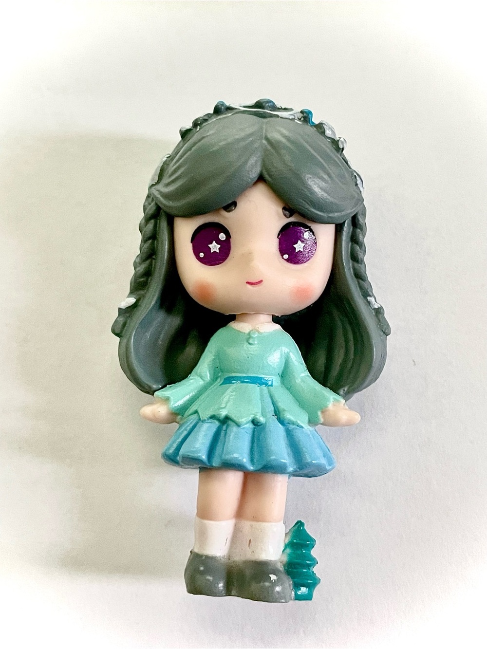 Soul Land -Kawaii Gray-Haired Mini Doll Figurine with Teal Dress